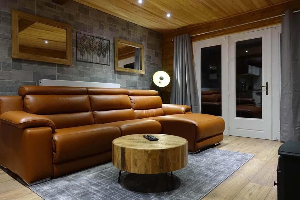 Le Chalet De Hermeton Hastiere-par-dela Luaran gambar